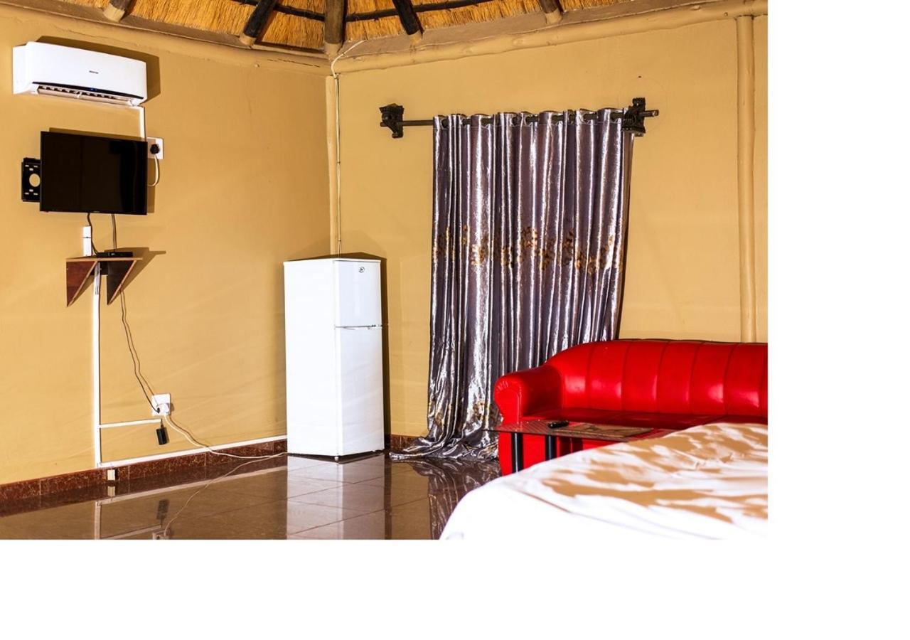 Msc Hotel Otjiwarongo Monitronics Ngoại thất bức ảnh