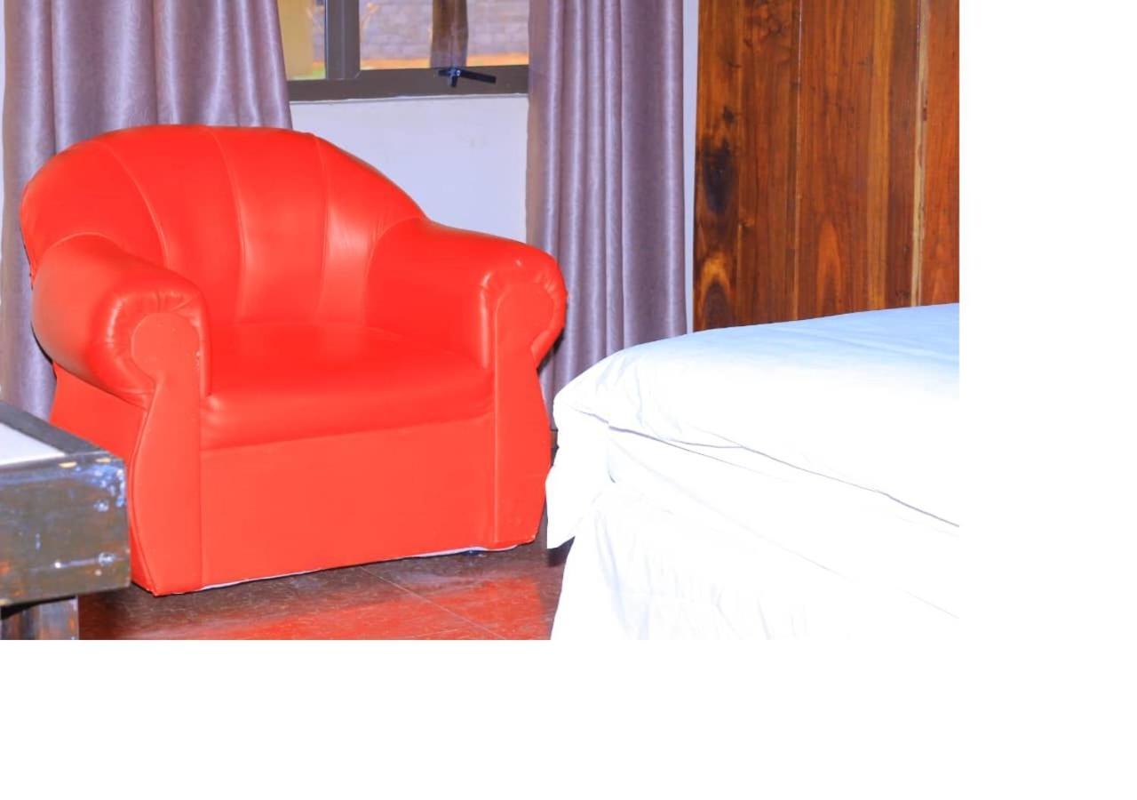 Msc Hotel Otjiwarongo Monitronics Ngoại thất bức ảnh