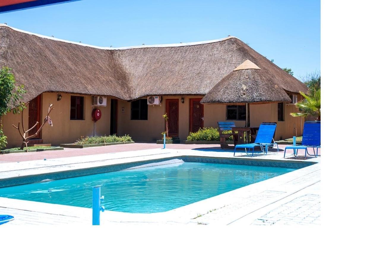 Msc Hotel Otjiwarongo Monitronics Ngoại thất bức ảnh
