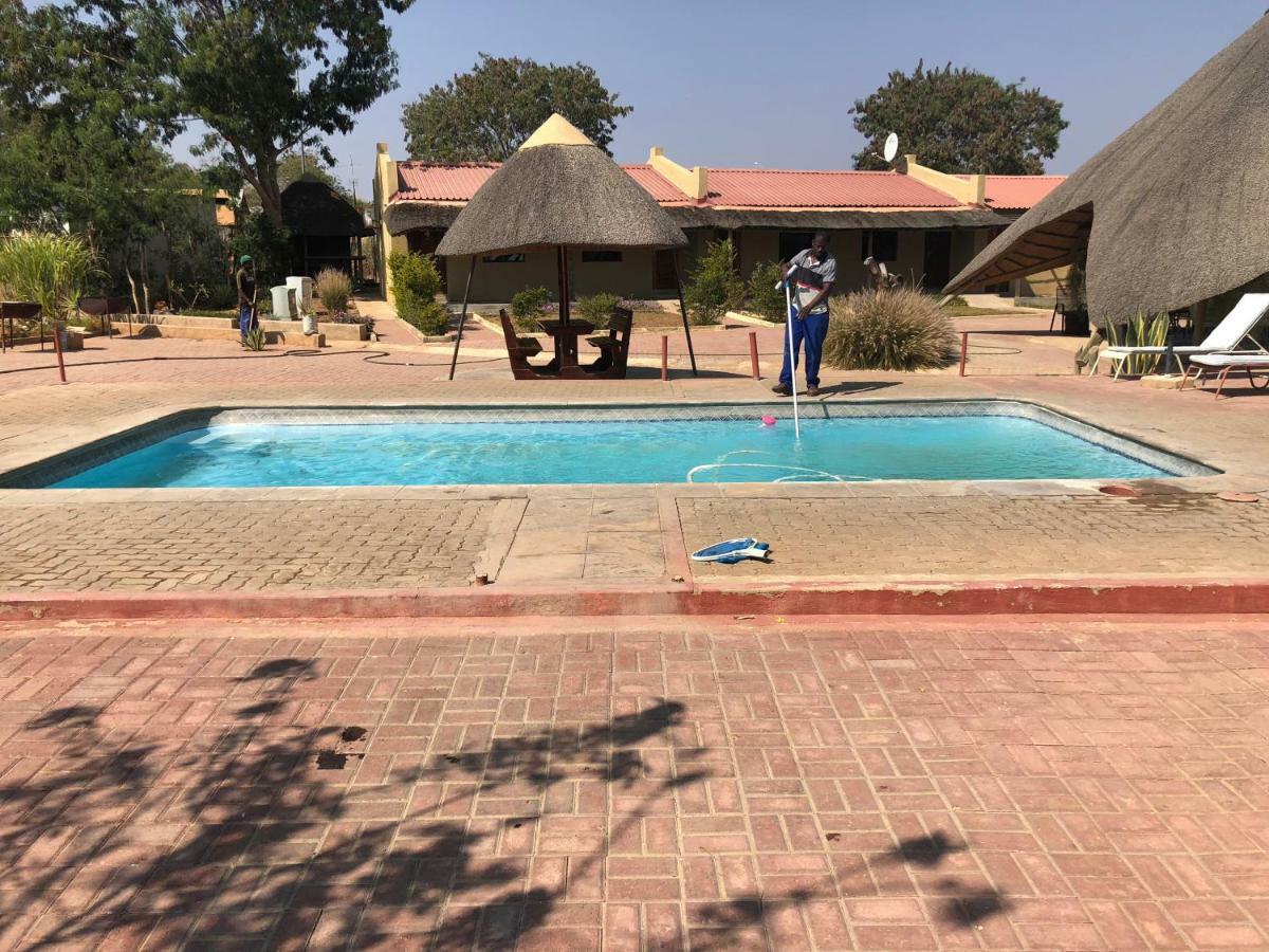 Msc Hotel Otjiwarongo Monitronics Ngoại thất bức ảnh